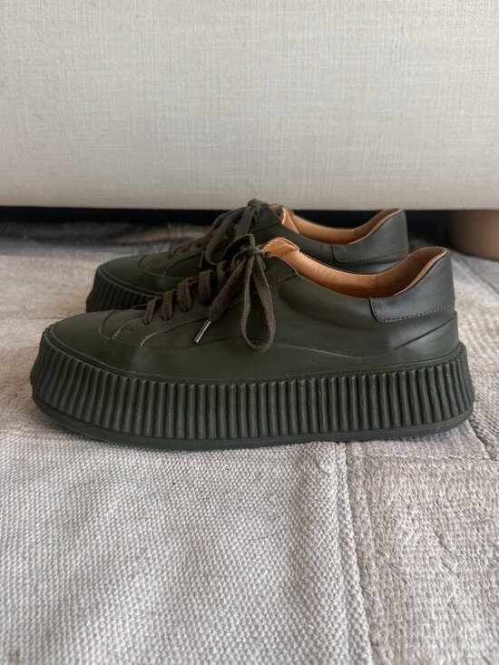 Jil Sander Shoes - Jil Sander Dark Olive Green Leather Platform Sneakers – Size 38